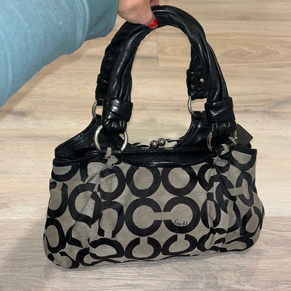 COACH Soft Parker Kisslock Op Art Leather Handbag SIGNATURE black C VTG - Picture 1 of 15